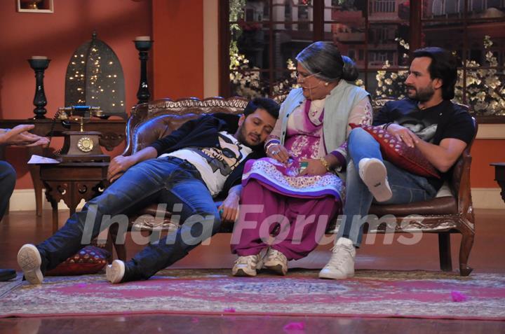 Ritesh falls asleep on Comedy Nights with Kapil