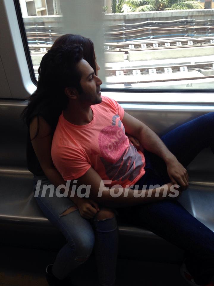 Humpty Sharma and his Dulhaniya enjoy the Mumbai metro ride