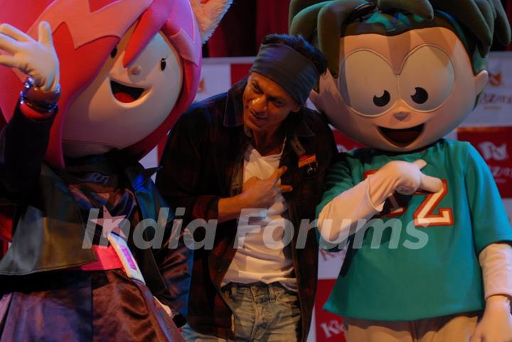 Shahrukh Khan  with the mascot of Kidzania