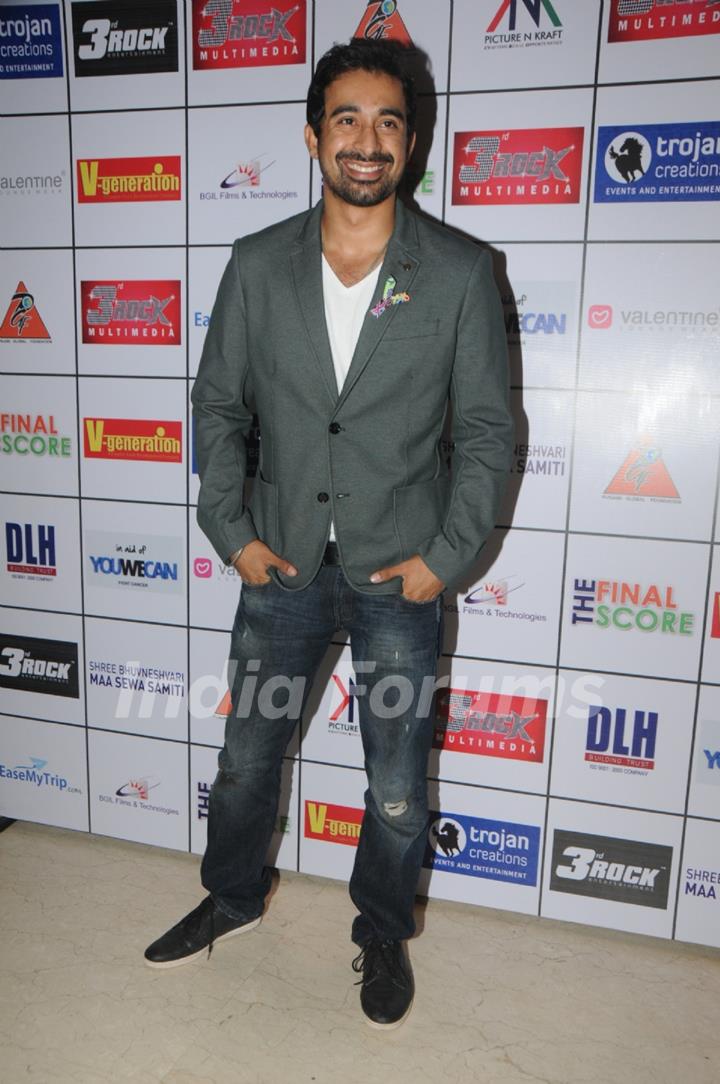 Rannvijay Singh at the  Charity Event   Mehefil-e-Sartaaj