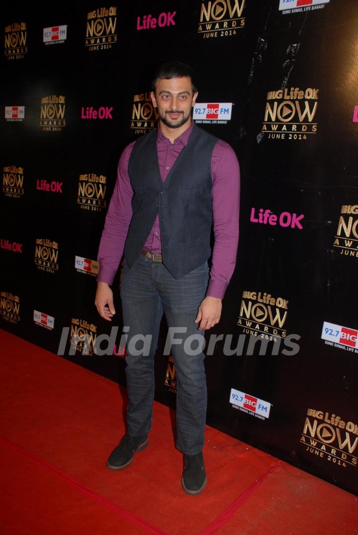 Arunoday Singh at Life OK Now Awards.