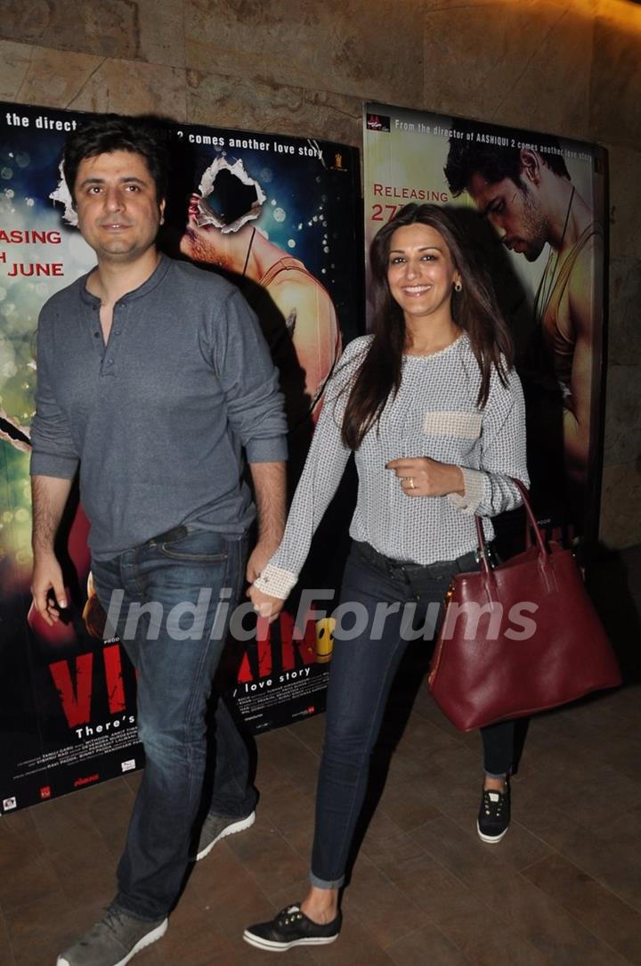 Goldie Behl and Sonali Bendre Ek Villain's Special Screening .