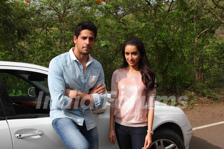 Promotion of Ek Villain on CID