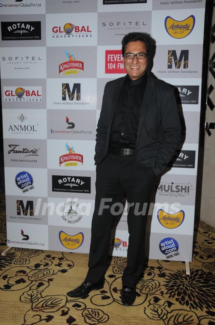 Talat Aziz at the Music Mania event