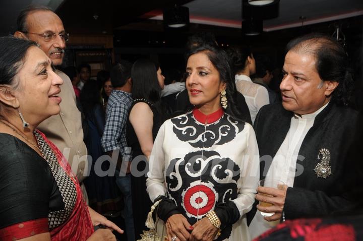 Medha and Anup Jalota talking with the guests at the Music Mania Event