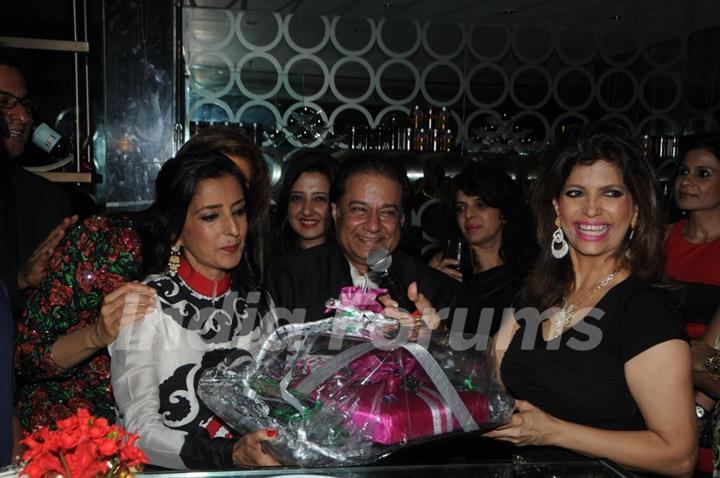 Megha Jalota receiving her Birthday gift from Bina Aziz