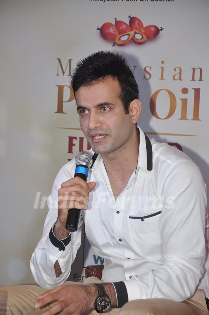 Irfan Pathan addresses the audience