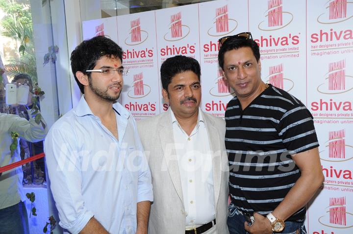 Aditya Thackeray and Madhur Bhandarkarat the Inaugration of Shiva's Hair Designers