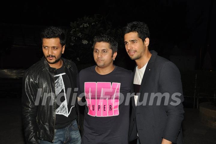 Success Party of Ek Villain with its team