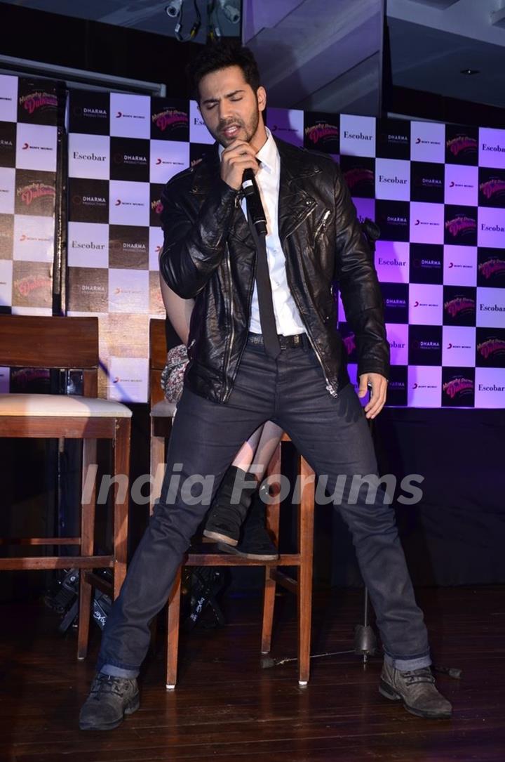 Varun Dhawan promoting his upcoming movie 'Humpty Sharma Ki Dulhaniya