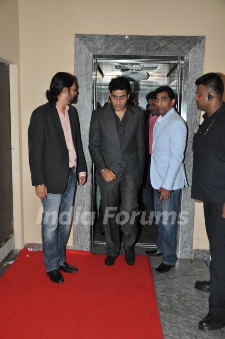 Abhishek Bachchan at the Special Premier of Lekar Hum Deewana Dil