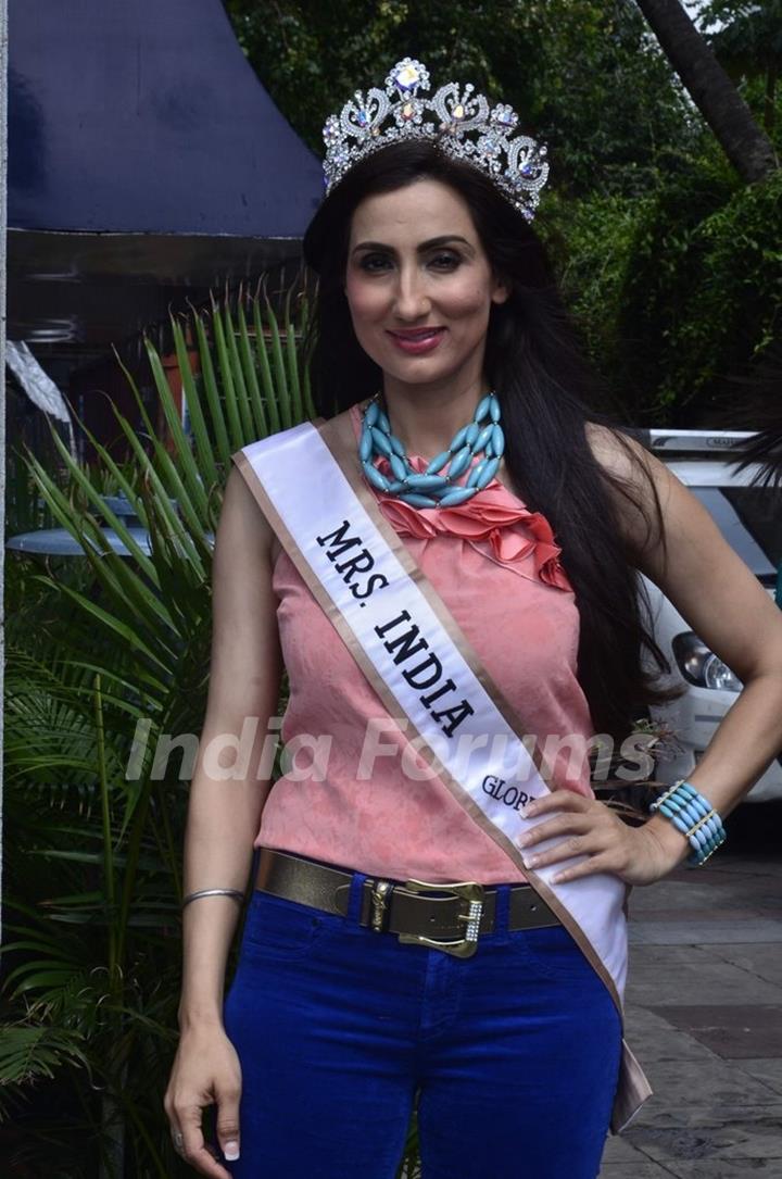 Mrs India contest Press Meet organised by WOWW Foundation
