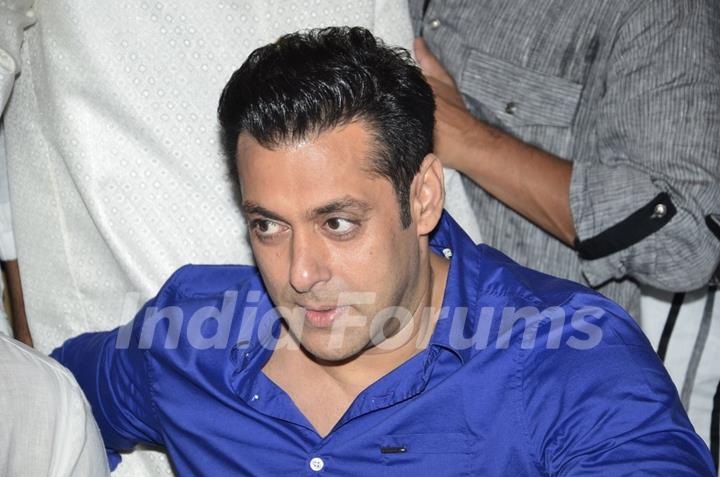 Salman Khan at Baba Siddiqie's Iftar Party