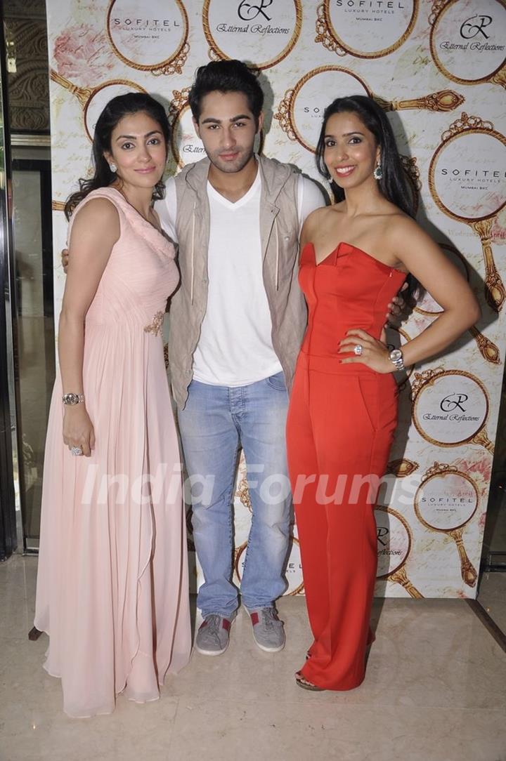 Armaan Jain poses with the representatives of the Eternal Reflections