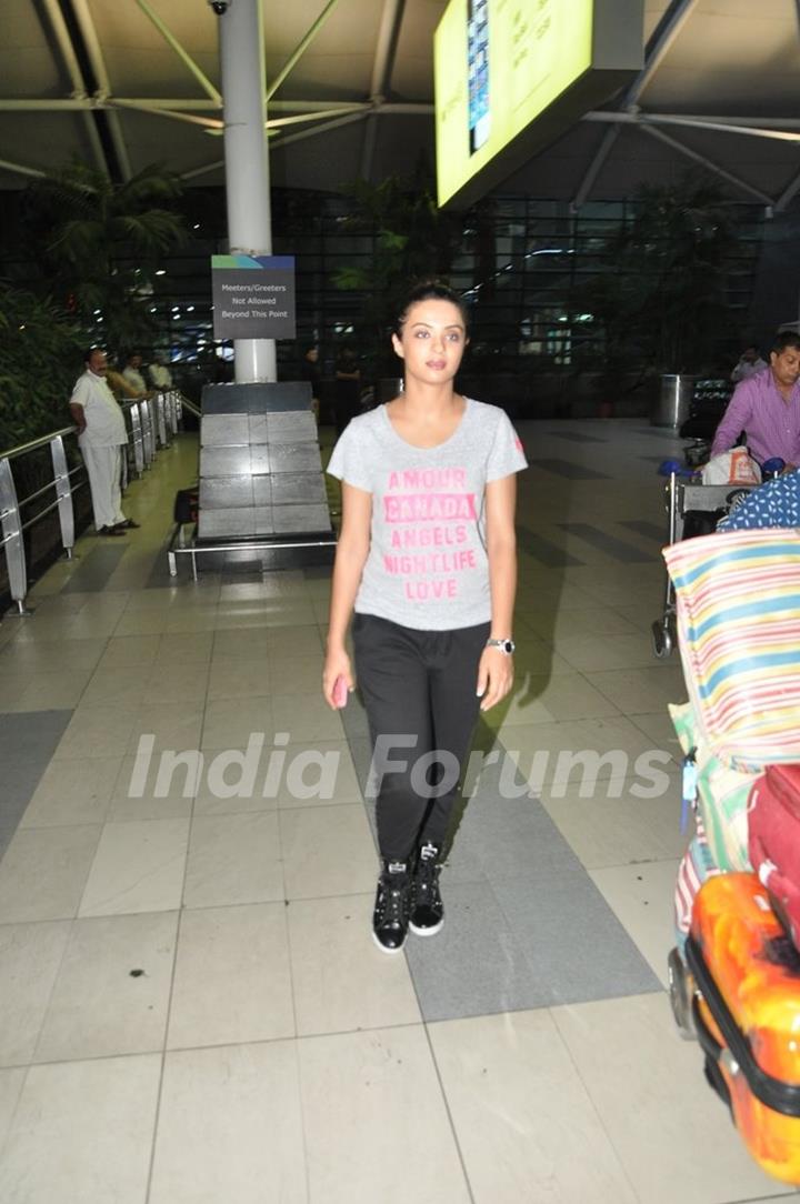 Surveen Chawla spotted at the Airport