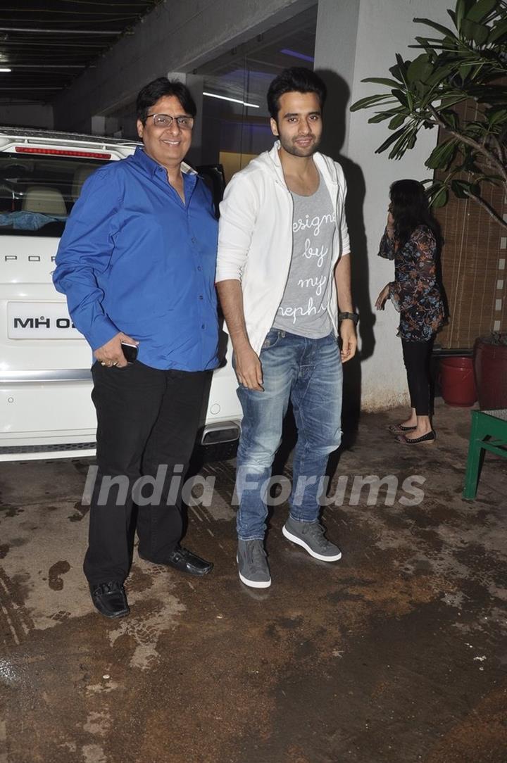 Jackky Bhagnani along with dad Vashu Bhagnani at the Screening of Lai Bhari