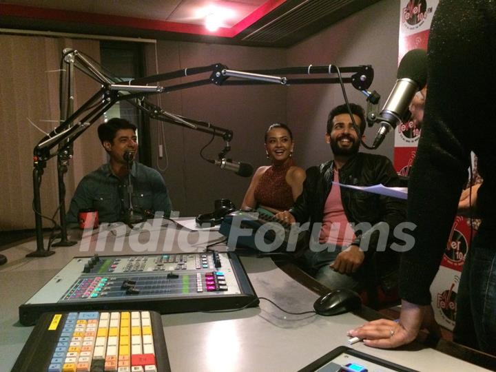 Cast of Hate story 2 at Fever 104 office