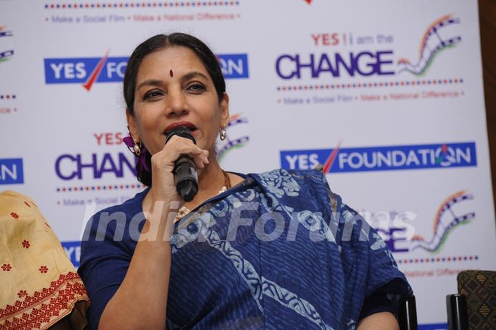 Shabana Azmi addressing the audience