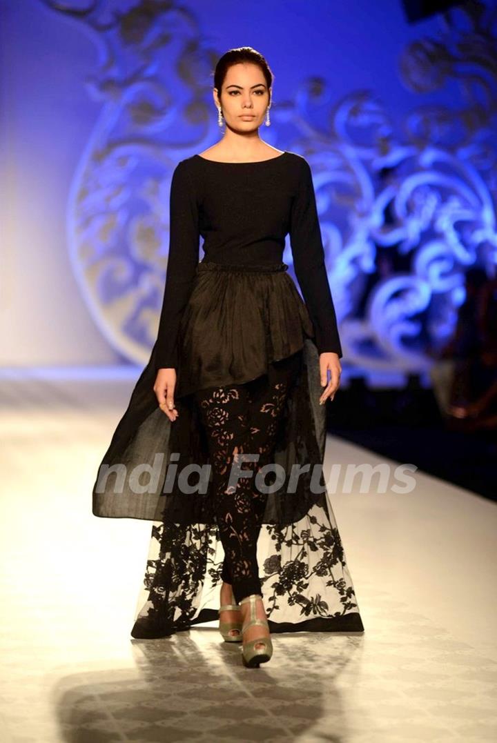 Indian Couture Week - Day 3