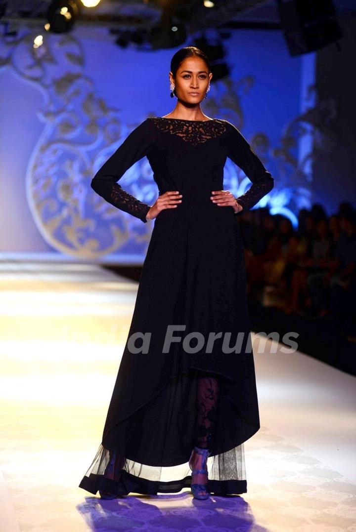 Indian Couture Week - Day 3