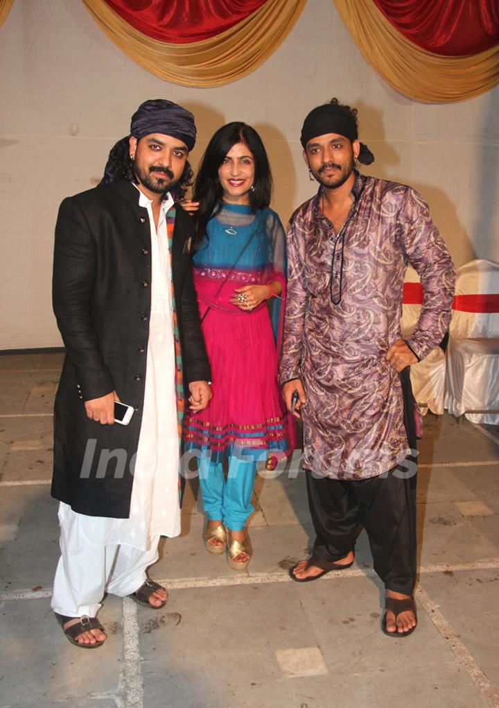 Shibani Kashyap with Sharib-Toshi at their Iftaar party and Sufi Mehfil