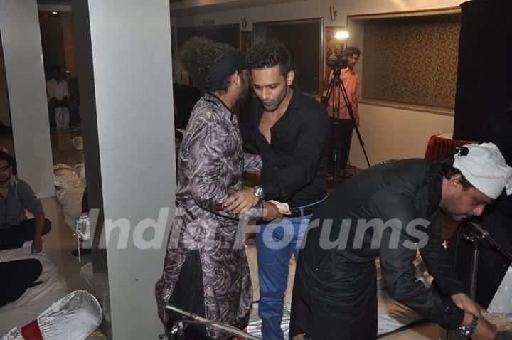 Sharib greets Rahul Vaidya at the Iftaar party and Sufi Mehfil