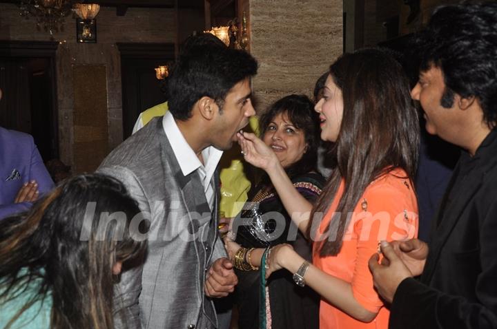 Payal Rohatgi feeding Birthday Cake to Sangram