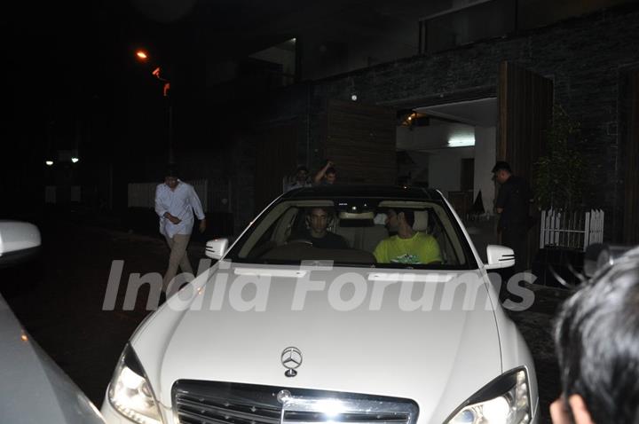 Aamir spotted waving goodbye to his guests