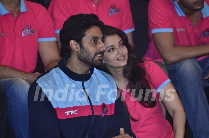 Abhishek and Aishwarya Rai Bachchan at the Pro Kabbadi League