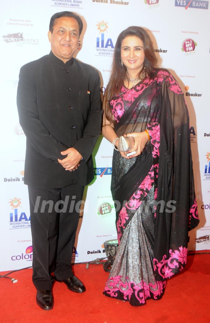 Rana Kapoor with Poonam Dhillon at International Indian Achiever's Award 2014