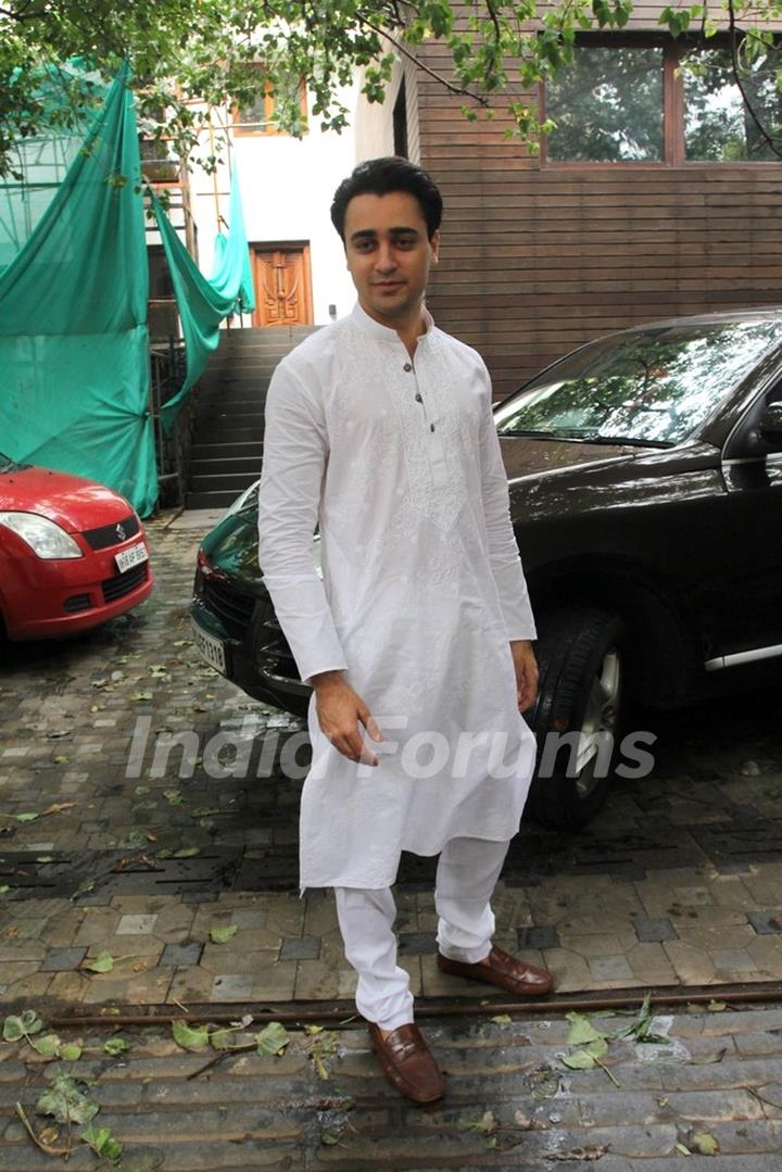 Imran Khan was spotted at Aamir Khan's Eid Celebration