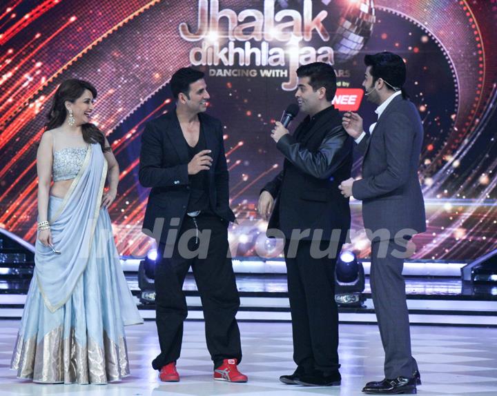 Promotions of Entertainment on Jhalak Dikhla Jaa