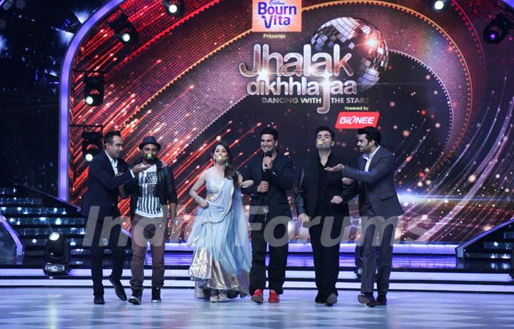 Akshay Kumar at the Promotions of Entertainment on Jhalak Dikhla Jaa