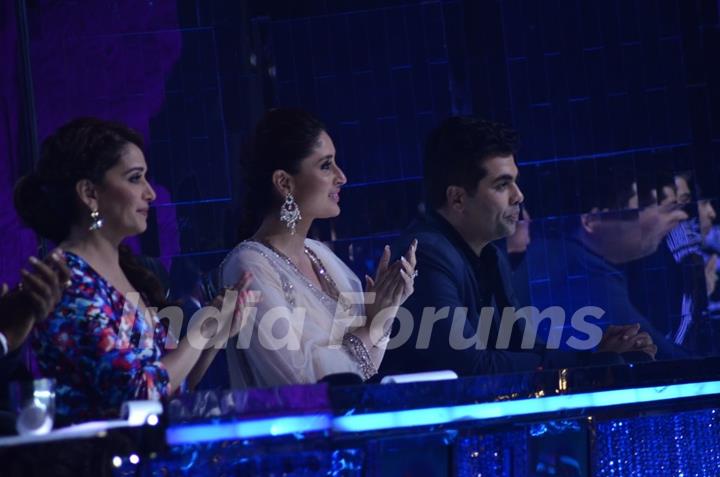 Kareena Kapoor enjoys a performance along with the judges on Jhalak Dikhla Jaa