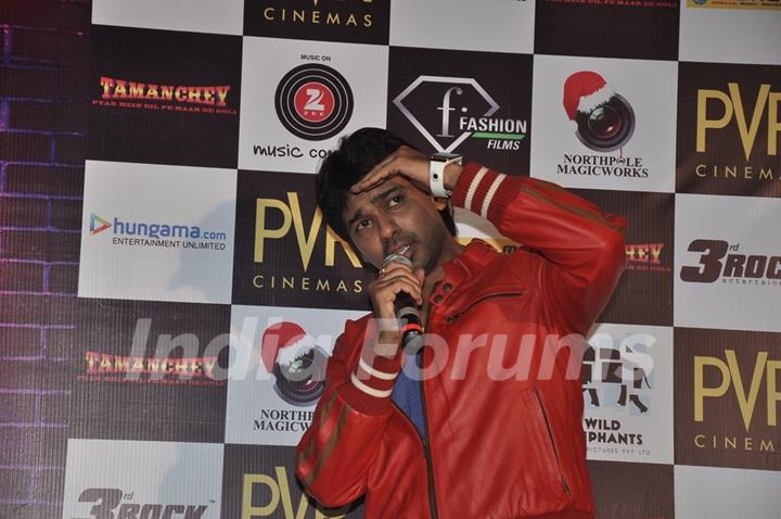 Nikhil Dwivedi interacts with the audience at the Trailer Launch of Tamanchey