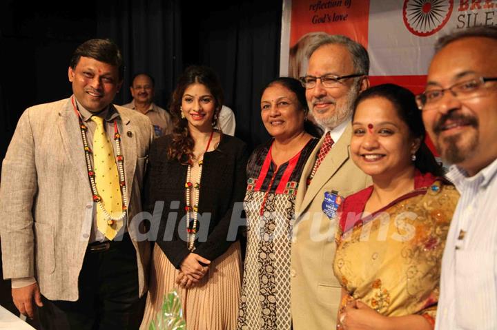 Tanishaa Mukerji at Rotary Club event