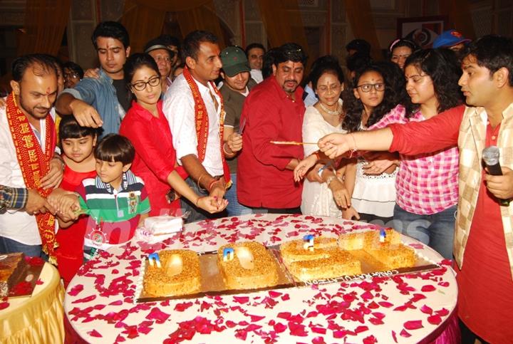 Rajan Shahi' celebration for the completion of Yeh Ristha Kya Kehlata Hai's 1500 episodes