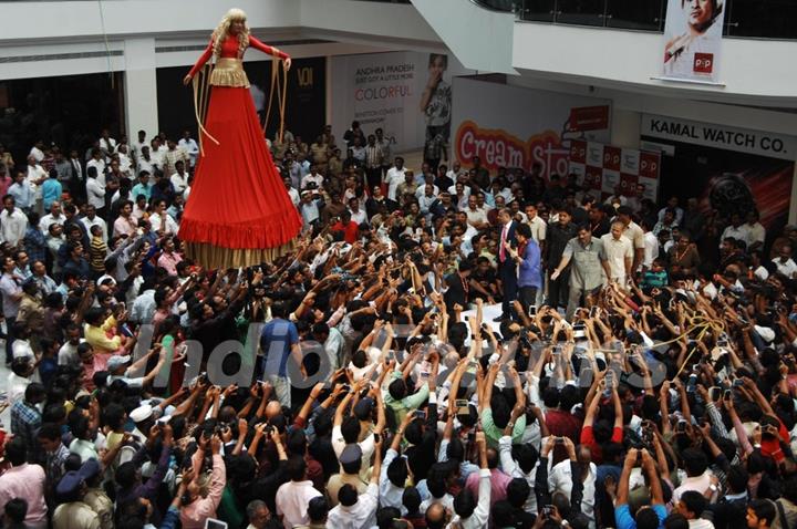 Sachin Tendulkar Inaugurates PVP Mall