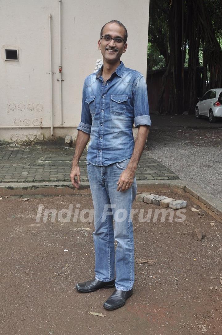 Rohan Sippy poses for the media at the 'Sonali Cable' Poster Shoot