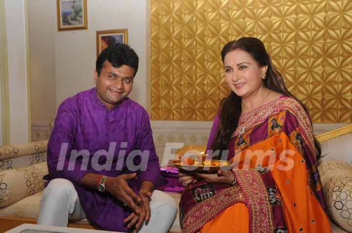 Poonam Dhillon Celebrates Raksha Bandhan