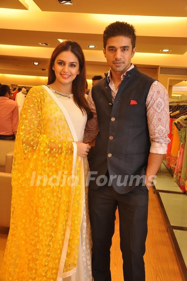 Huma Qureshi and Saqib Saleem wearing Varun Bahl's Couture Collection at the Showcase