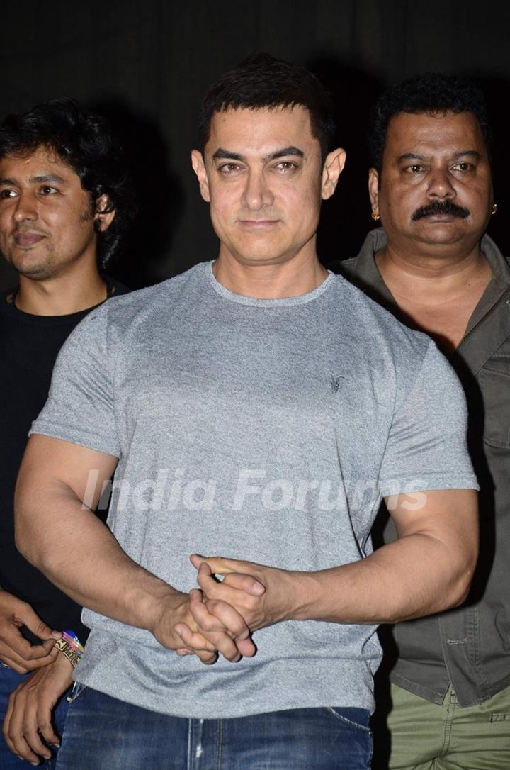 Aamir Khan was at the Premiere of Makrand Deshpande's Saturday Sunday