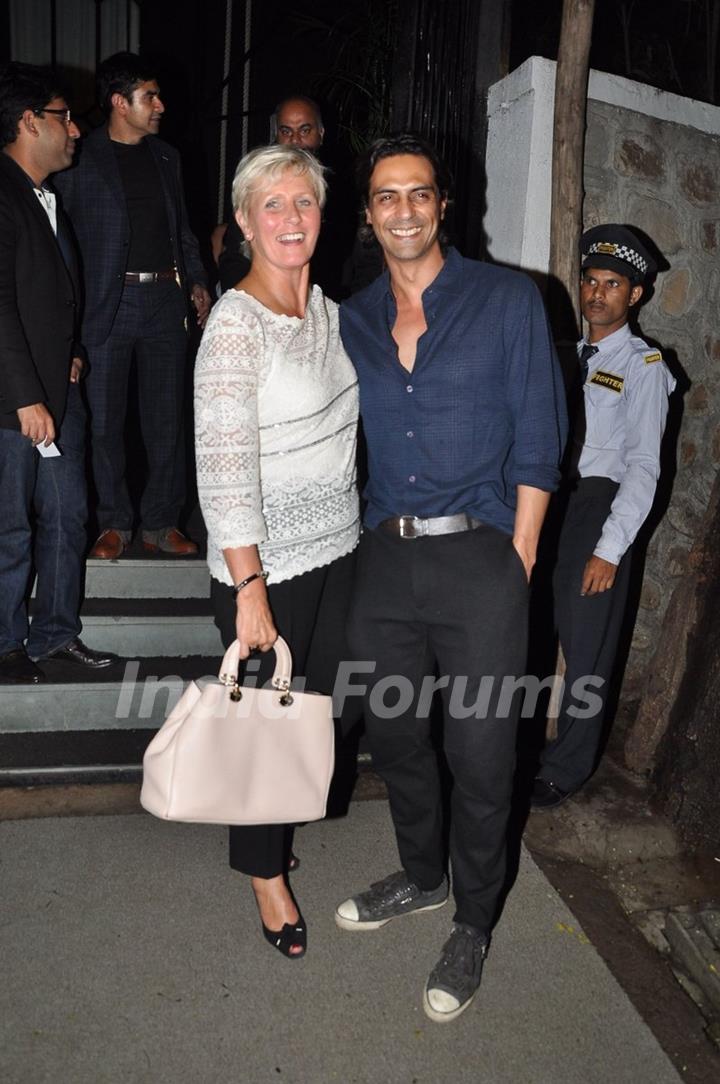 Arjun Rampal poses with a friend at Nido