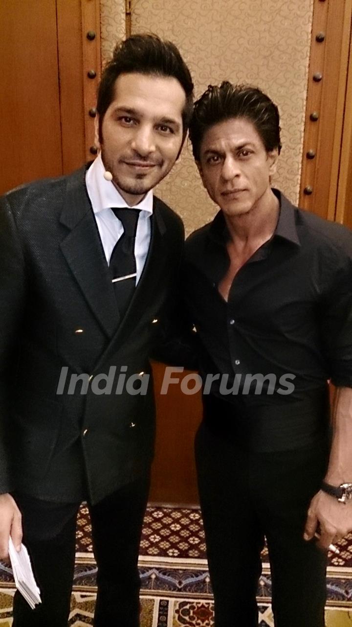 Nitin Mirani poses with Shah Rukh Khan at the Launch of King Khan's &quot;Royal Estate&quot;