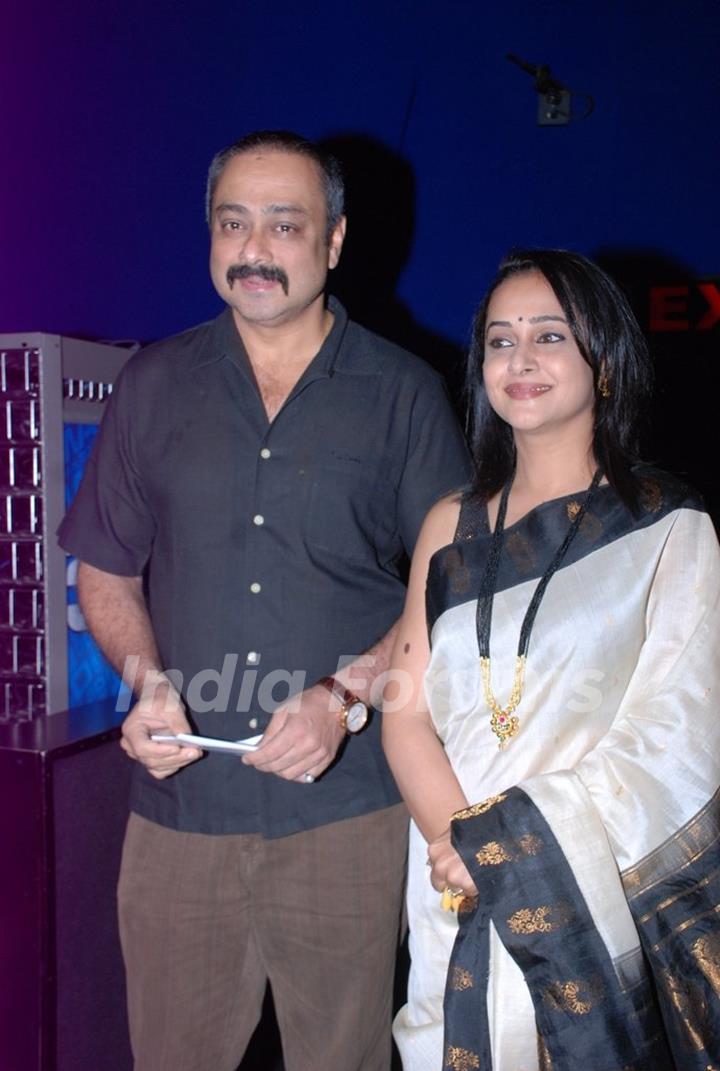 Sachin Khedekar and Mrinal Kulkarni were at the Premier of Marathi Movie Ram Madhav