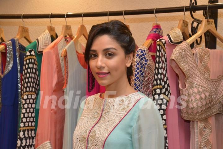 Amrita Puri was at Shruti Sancheti and Ritika Mirchandani's Preview at Hue Store