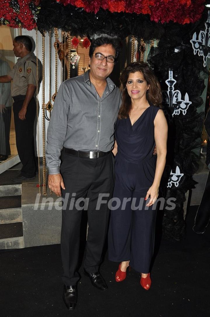 Talat Aziz with his wife were at the Ghanasingh Store Launch