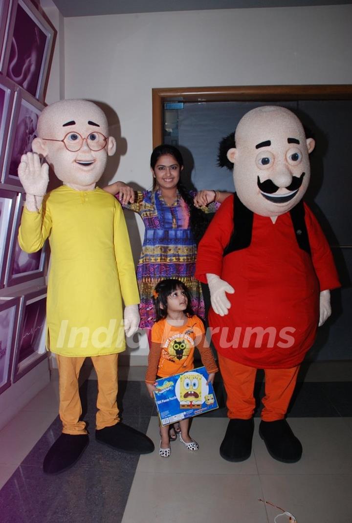 Avika Gor Celebrates Rakshabandhan with Nicktoons Motu and Patlu