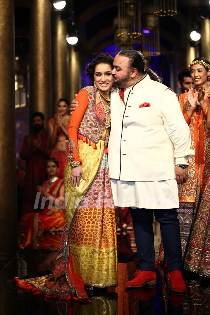 Shraddha Kapoor with designer at the Indian Bridal Fashion Week Day 3