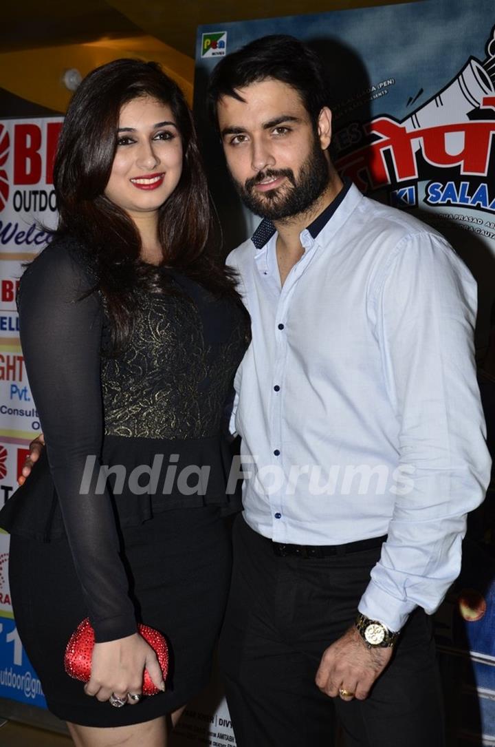 Vahbbiz and Vivian Dsena pose for the media at the Trailer Launch of Ekkees Topon Ki Salaami